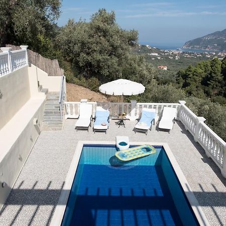 Gallis Villa Pefkias Exterior photo