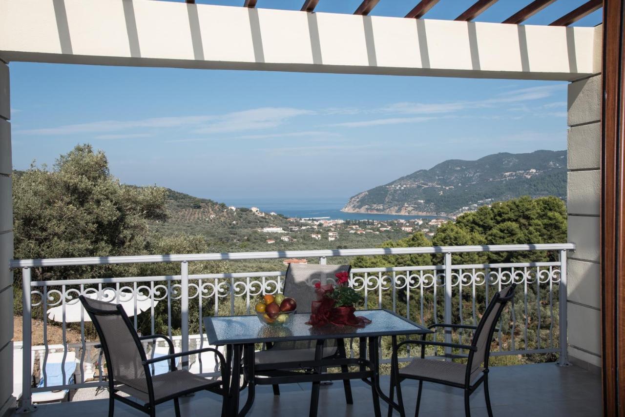 Gallis Villa Pefkias Exterior photo
