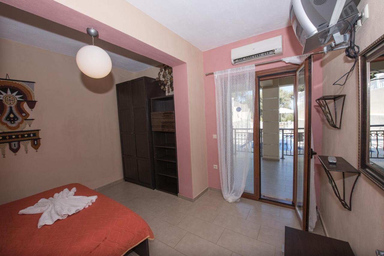 Gallis Villa Pefkias Exterior photo