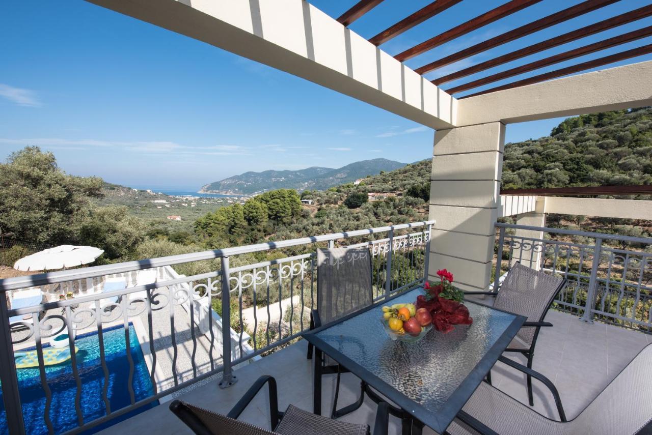 Gallis Villa Pefkias Exterior photo
